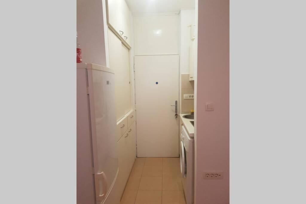 Kiki With A Sea View, Free Wifi, For 2 Persons Apartament
