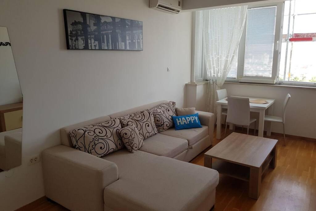 Kiki With A Sea View, Free Wifi, For 2 Persons *